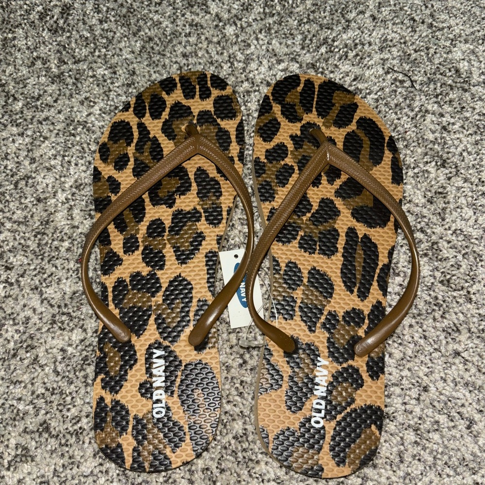 Sandles